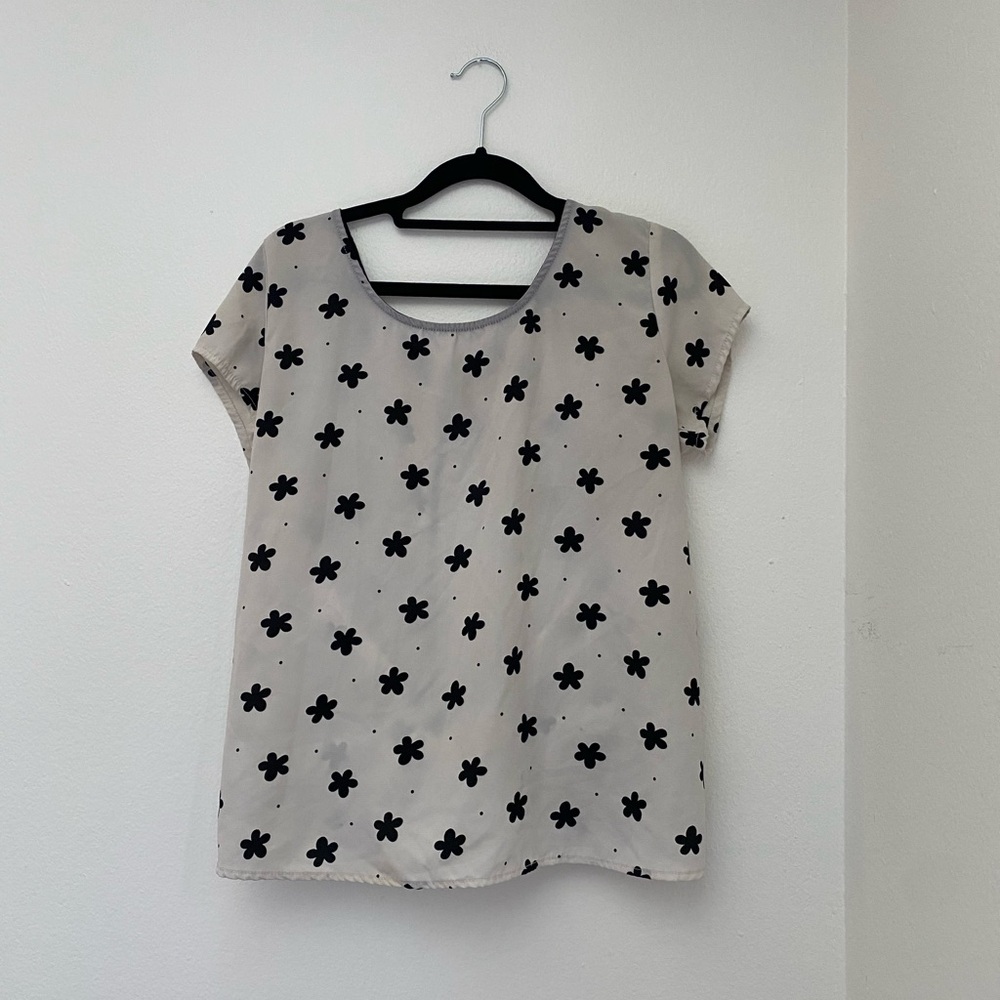 White and black Love Culture blouse shirt  - open back with ties - size small